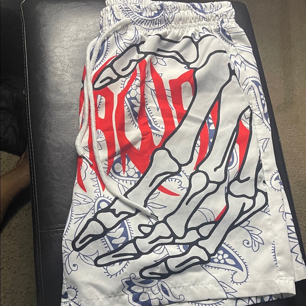 Skeleton Print Men Shorts